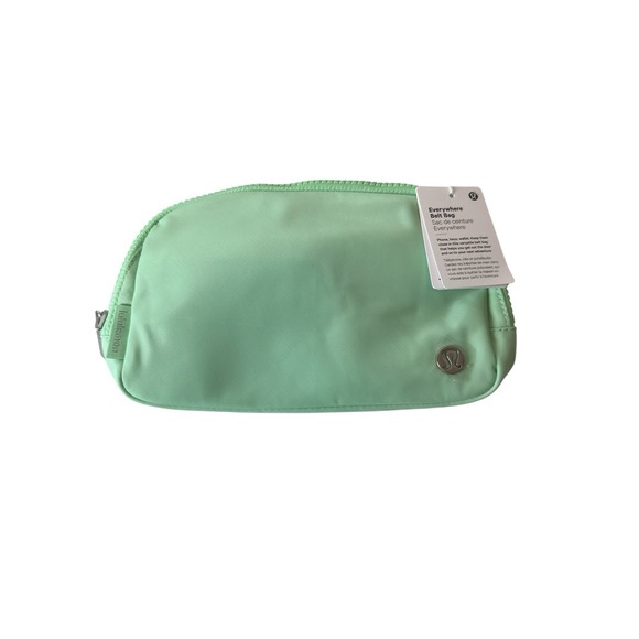 New Lululemon Everywhere Belt Bag 1L Crossbody‎ Waist Fanny Pack Zipper - Picture 2 of 9